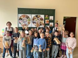 Besuch Der Bauerinnen 4